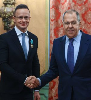 Кремль вручил венгерскому министру Петеру Сийярто орден Дружбы за его вклад в дестабилизацию ситуации в Боснии и Герцеговине