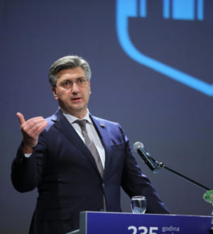 Osječani nisu pozvali Milanovića na svečanu sjednicu, Plenković komentirao: Ni mene nisu zvali u Rijeku pa HDZ nije plakao