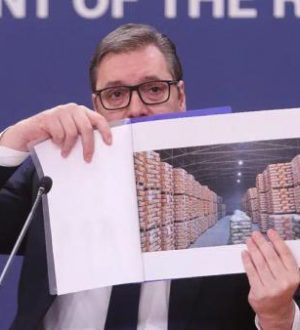 „Kad kaže ‘nema problema’, ljudi pomisle da će se zaratiti“: Zašto su građani pohrlili u nabavku?