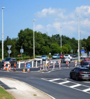 Gospođa u Puli ušla u krivi smjer i zabila se u auto u kojem je pijana mama vozila troje djece