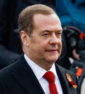 Медведев заявил о развороте Москвы в сторону Азии и требует от Запада «гарантий безопасности» для России