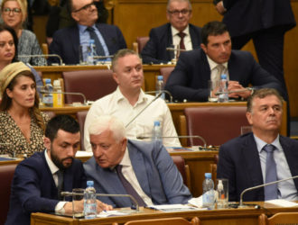 Opozicija se odrekla političkih vukova