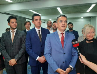 Pokret «Pravda za sve» predao izbornu listu, Leposavić nosilac: «Sigurni smo u dobar rezultat»