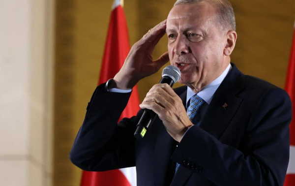 Politika & Kriminal
              Rekordni pad turske lire nakon Erdoganove pobjede. Ugledna investicijska banka: 'Ovo je tek početak'
            