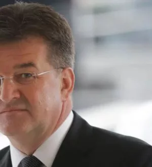Lajčak sa senatorima Van Holenom i Marfijem: Potrebna deeskalacija i povratak dijalogu