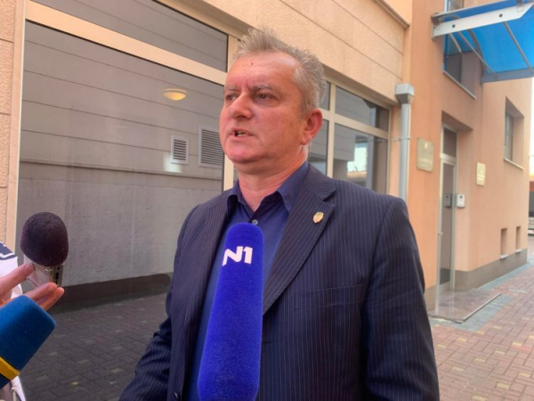 Etička komisija predložila ukor za Marija Karamatića Etička komisija predložila ukor za Marija Karamatića