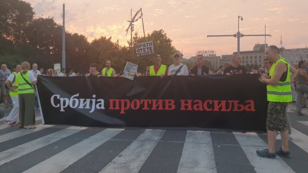 Raduje me smena generacija na političkoj sceni jer opozicija sada lakše sarađuje: Radomir Lazović o ukrupnjavanju opozicije, uoči mogućih izbora već u decembru Raduje me smena generacija na političkoj sceni jer opozicija sada lakše sarađuje: Radomir Lazović o ukrupnjavanju opozicije, uoči mogućih izbora već u decembru