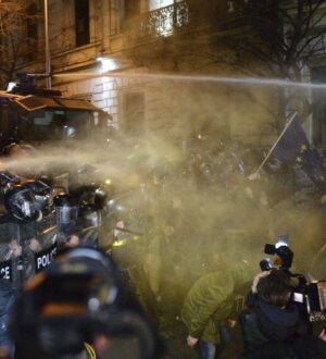Массовые протесты в Грузии: борьба за демократию и европейское будущее