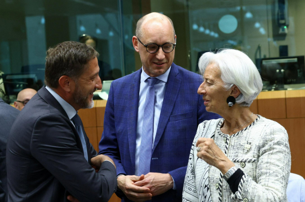 Bo&scaron;tjančič: Ukrepi, ki so jih pripravili nekateri resorji za znižanje odhodkov, ne zadostujejo