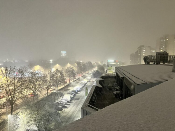 (FOTO) Snijeg pao i u Sarajevu (FOTO) Snijeg pao i u Sarajevu