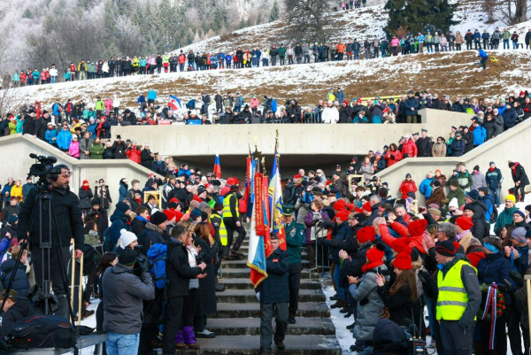 Robert Golob: Najsvetlej&scaron;e prizore slovenske zgodovine zaznamuje enotnost