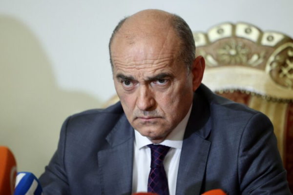 Kakve posljedice donosi oduzimanje akademskog zvanja Sebiji Izetbegović?