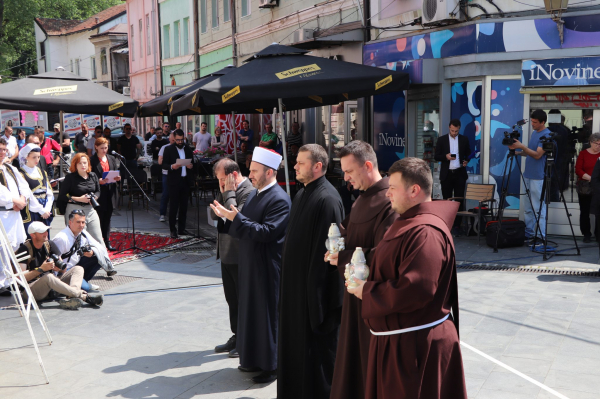 Bosnians Commemorate Tuzla Massacre, Demanding Justice for Victims