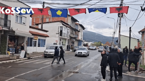 U Bošnjačkoj mahali osvanuli plakati za bojkot srpske robe