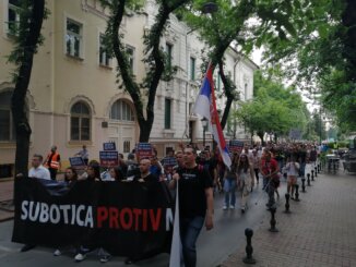 Održan prvi protest &ldquo;Subotica protiv nasilja&rdquo;: Subotičani imali i lokalne zahteve